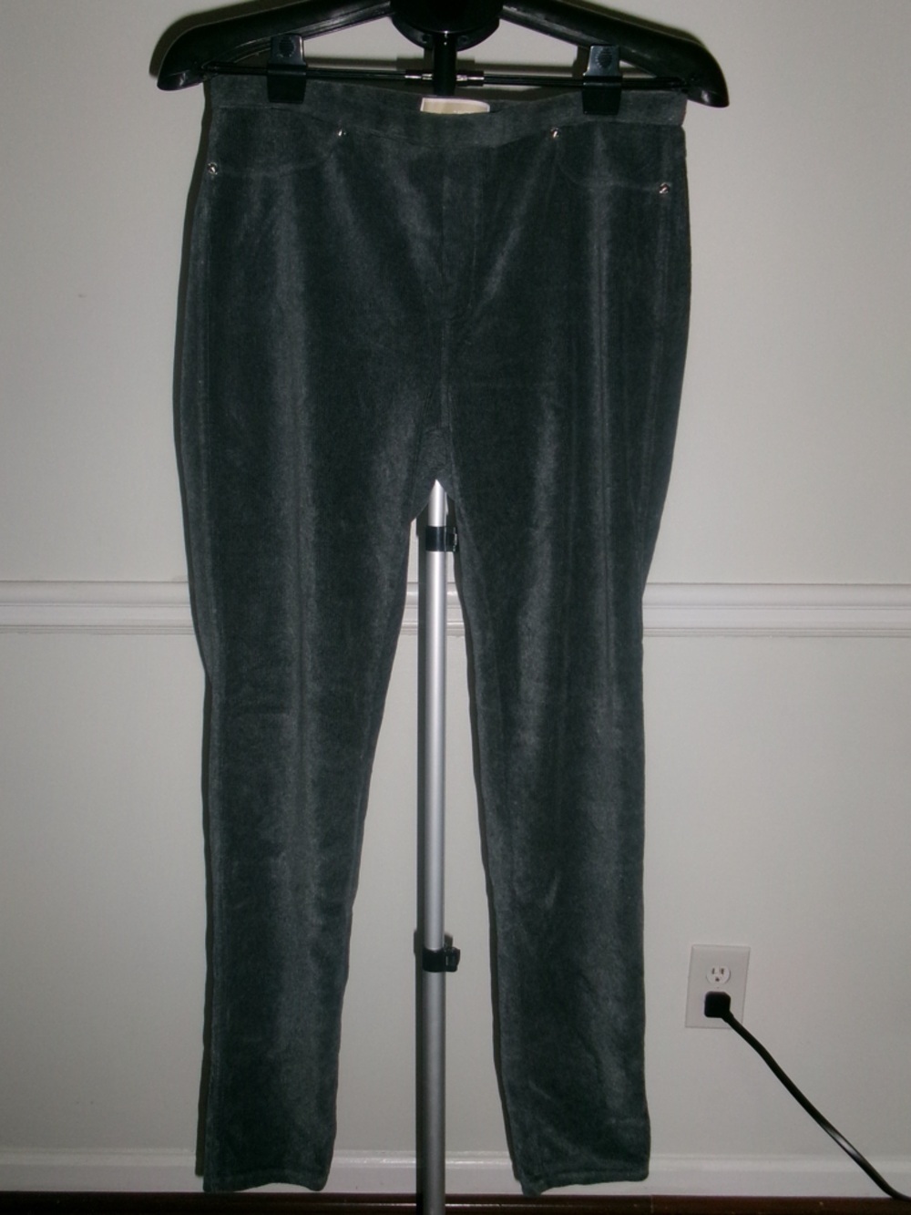 NWOT Michael Kors Women’s Corduroy Leggings